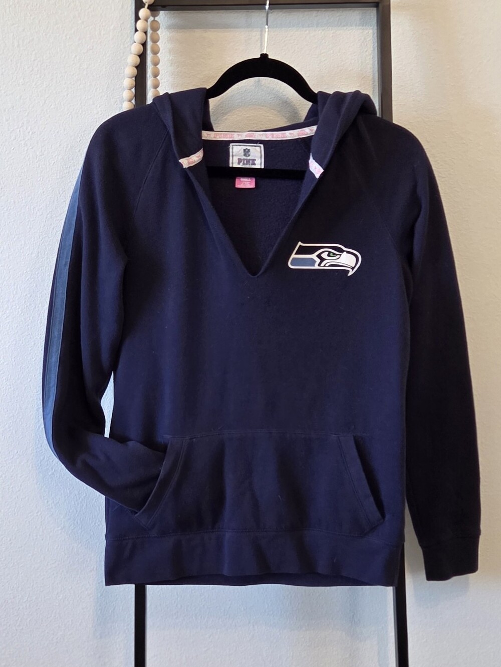 PINK Victoria’s Secret NFL Seattle Seahawks Hoodie – Size Small - Picture 2 of 6